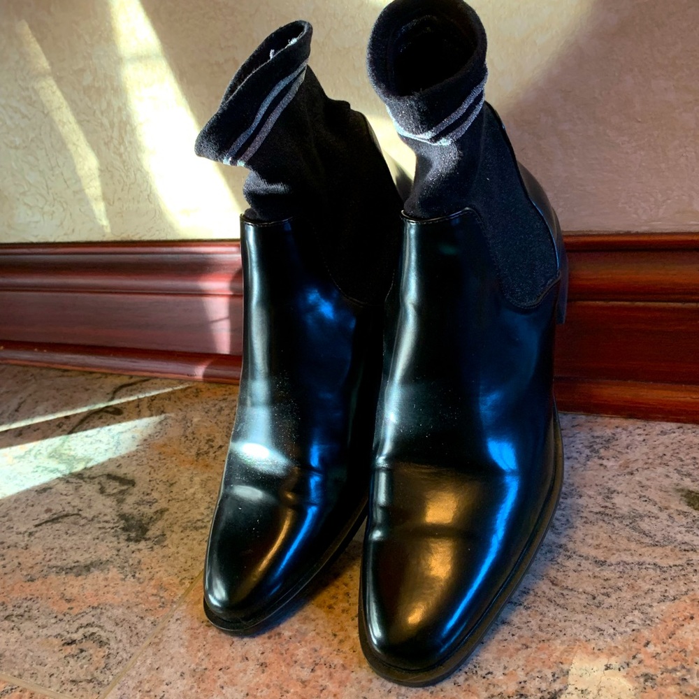 Zara Basic collection sock bootie size 39 fits 8